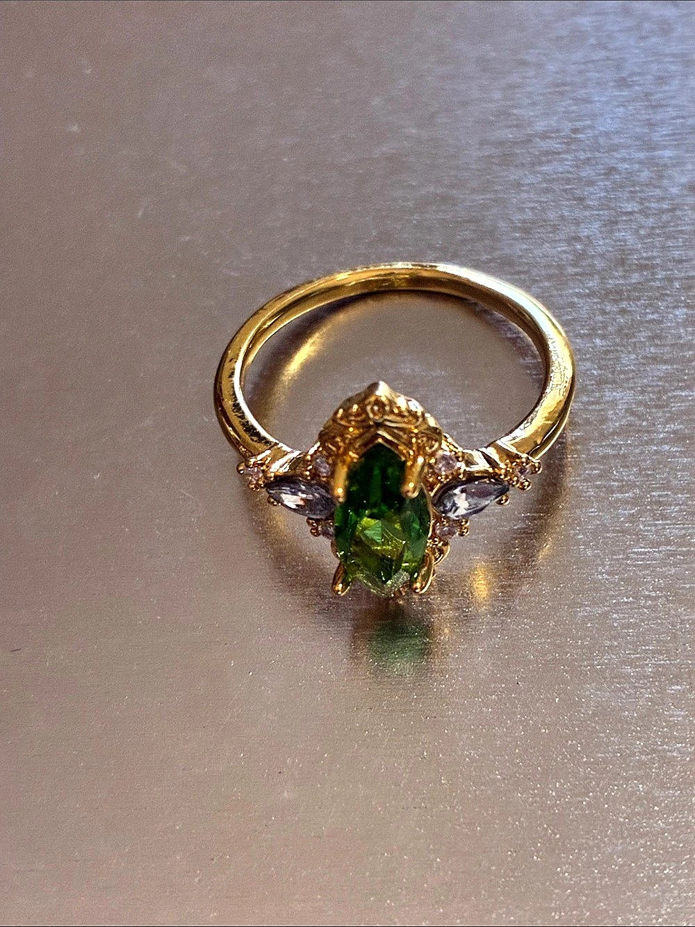 Green Gemstone Gold-Tone Ring Like New